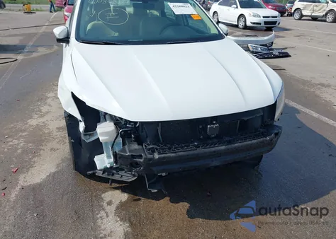 2016 Volkswagen Passat 1.8T Sel из США, поврежденный, VIN 1VWCT7A37GC066119